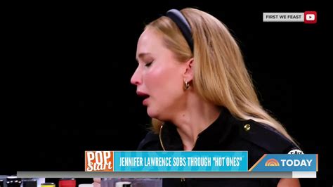 jennifer lawrence on hot ones|Watch Jennifer Lawrence struggle to keep it together。